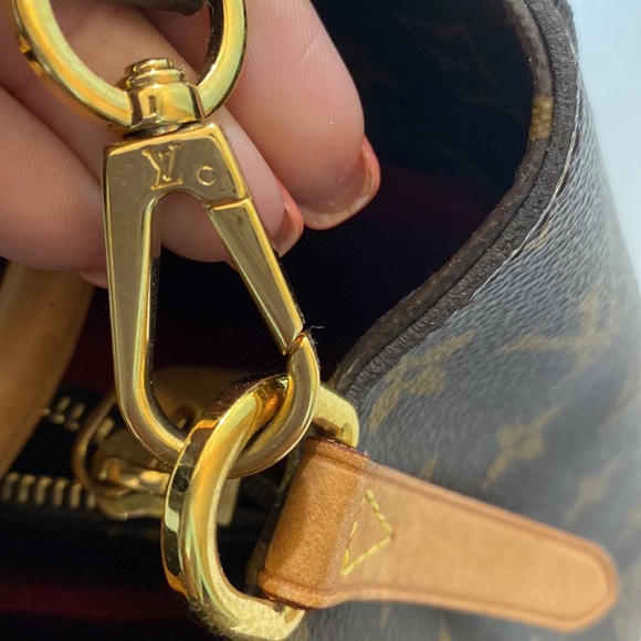 Excellent condition Louis Vuitton Montaigne MM - Picture 7 of 8